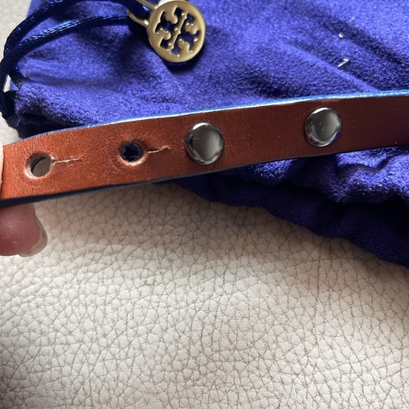 Tory Burch Double Wrap Logo Studded Bracelet Navy - Excellent Condition! - Picture 6 of 10